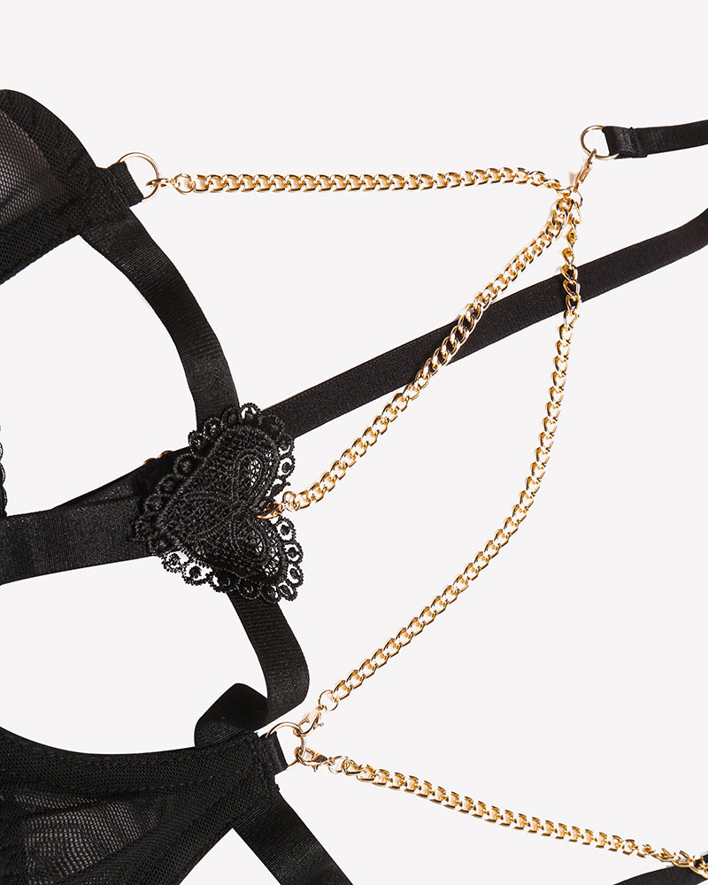Black Chain Heart Cutout Bra with Gold Chain Details - Perfect for Romantic Nights