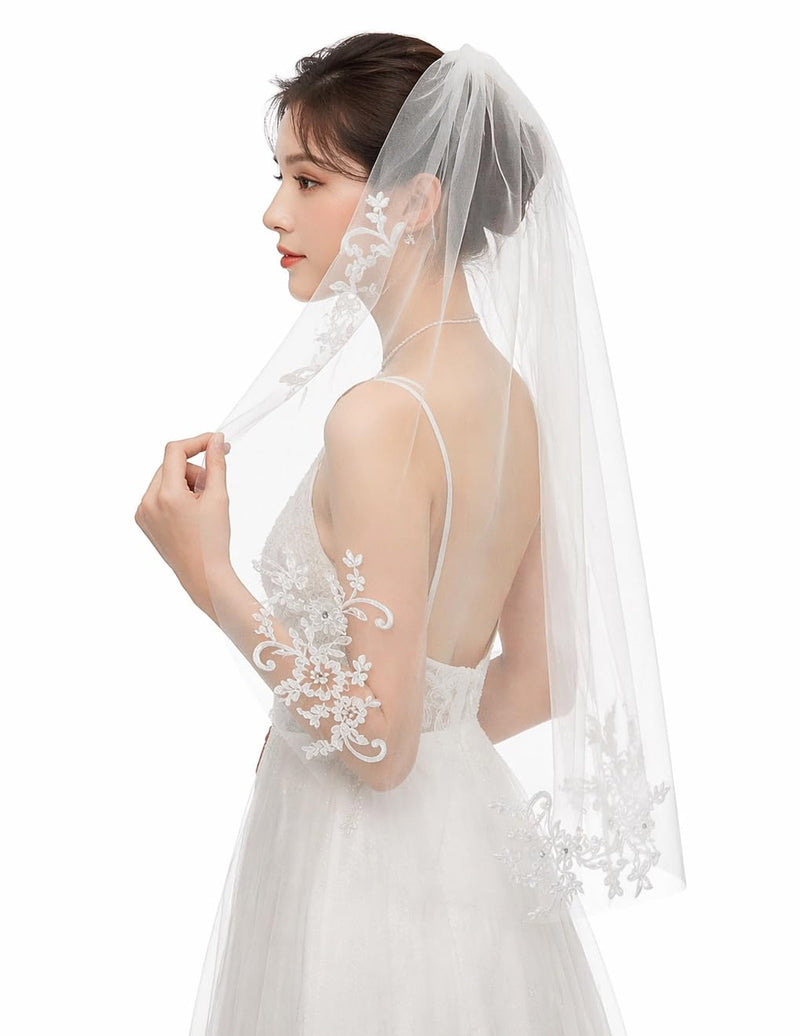 White veil with scalloped floral lace edge, layered sheer tulle veil drape