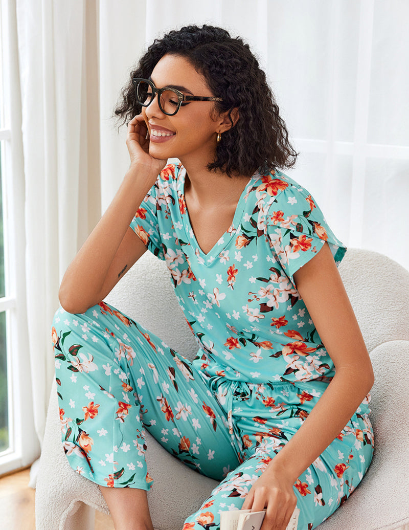 Turquoise floral pajama set with V-neck short sleeves and ruched drawstring pants