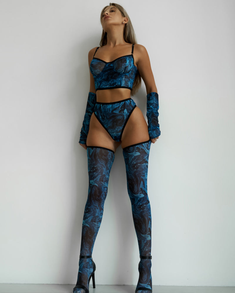 Watercolor Lingerie Set: Blue mesh lingerie set with gloves and hold-ups, stylish and alluring.