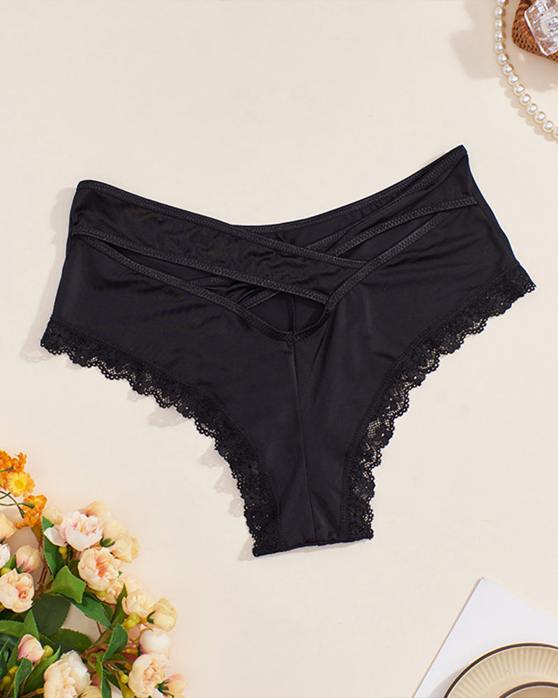 Black mid-rise criss-cross bikini panties with scalloped lace trim