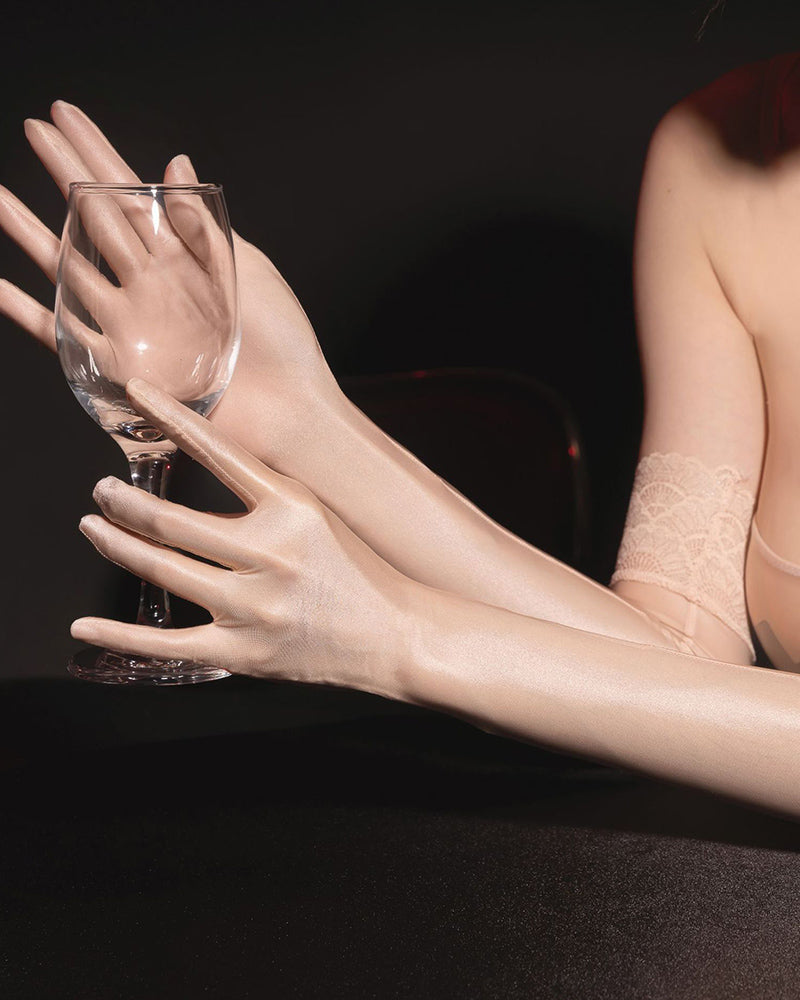 Oil-Shiny Lace Trim Opera Gloves