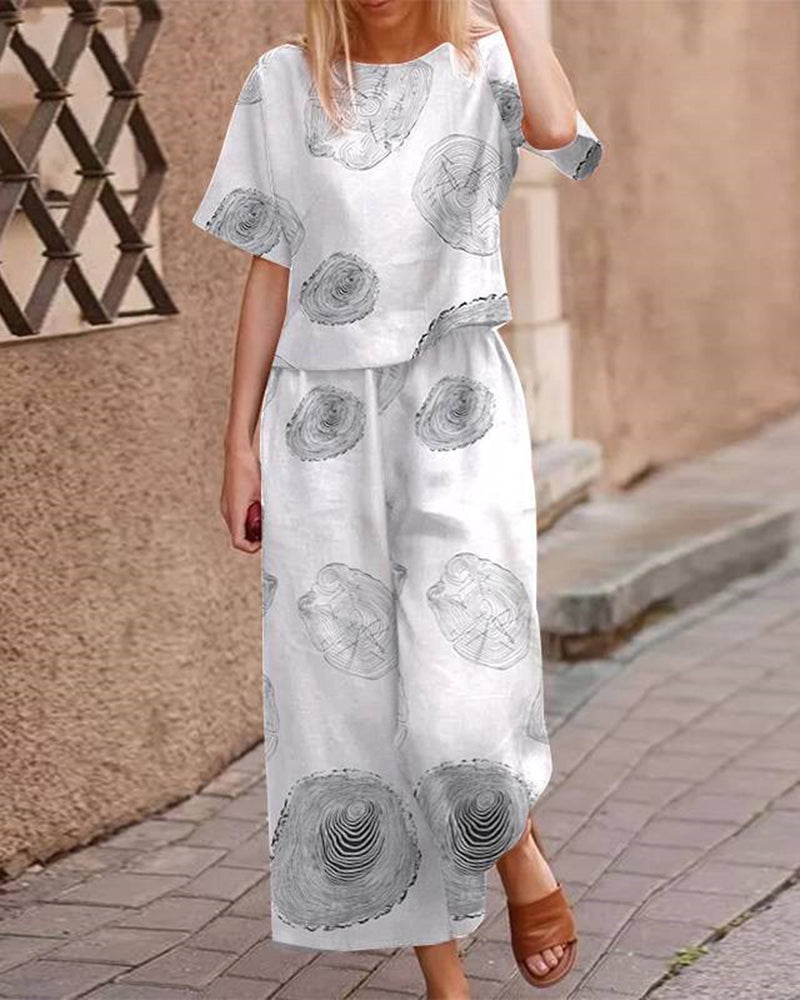 White Retro Print Two Piece Set, casual style, cotton blend, perfect for leisure and daily wear